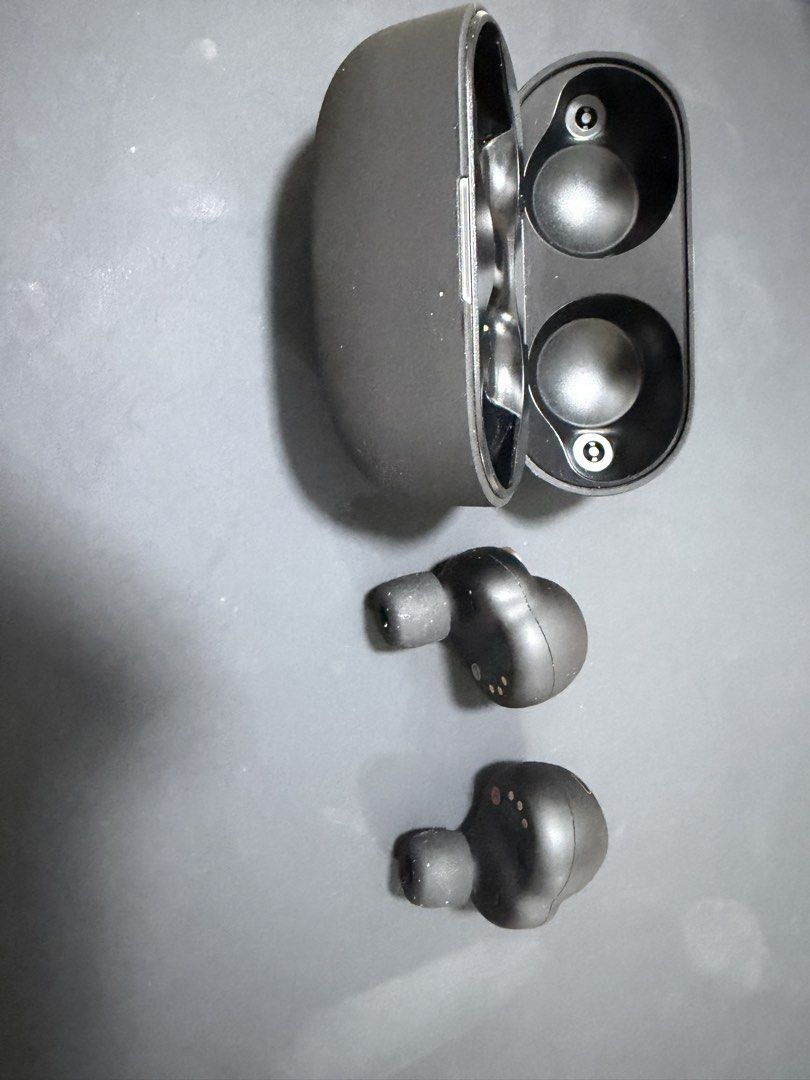 Sony Wireless Earbuds with Charging Case414071797497221121