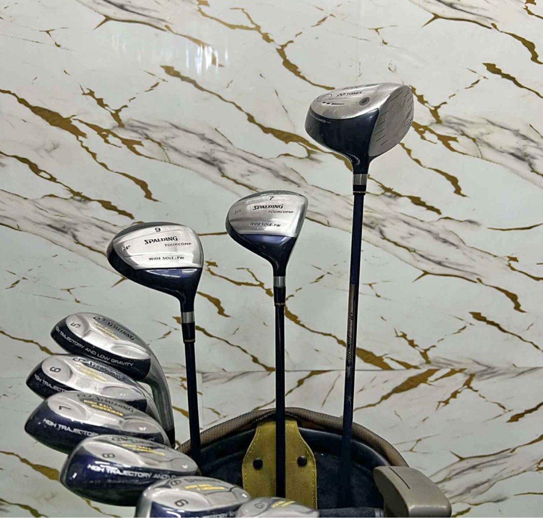Spalding Tour Comp Golf Club Set with Bag (Category: Golf) located in Manila. Submitted by takemystuffbuymystuff (Listing ID 1429468898, Image 1). Description: Spalding Golf Set for Men Php7,000⛳ Putter: Ping Anser Blade Type Putter Irons: Spalding 5,6,7,8,9,PW Graphite Shaft Regular Flex Woods: Spalding Tour Comp 7&9 woods Regular Flex Driver: Yonex CyberStar 9° degree Regular Flex Bag: Judge Founders Club Golf Bag all zippers working and no iss