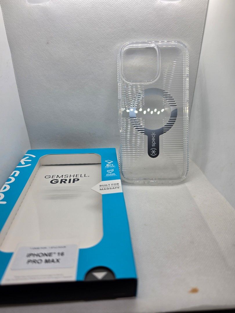 Speck gemshell case for iphone 16 pro max (Category: Cases & Sleeves) located in Las Pinas. Submitted by jhered (Listing ID 1429380992, Image 1). Description: Sale Brandnew Original With magsafe Sale for 1500 Las pinas area.