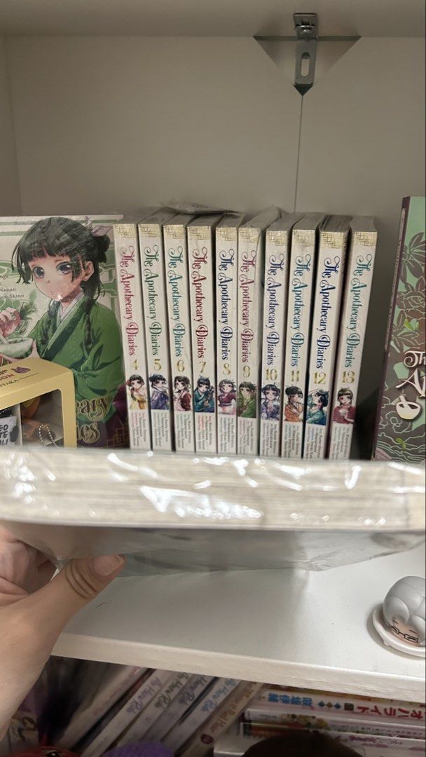 Spy x Family Volume 1 (Category: Designer & Blind Box Toys) located in Manila. Submitted by kahoon_ (Listing ID 1429415675, Image 2). Description: - yellowing - payo | 1-week reservation with a 50% dop. - Please only send reasonable offers. As I already lowered the prices. - Only ship during weekdays, but I can try to arrange shipments on weekends when possible. - Some items may not be on hand depending on the day of the transaction, as I study i