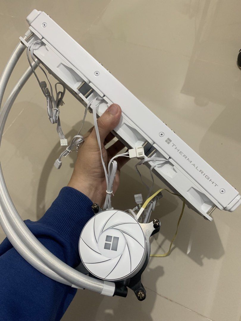 Thermalright Aqua Elite 360 White AIO CPU Cooler (Category: Computer Parts) located in Quezon City. Submitted by froilanmillan (Listing ID 1429397022, Image 2). Description: Good as new No box Lga1700 bracket ang kasama for intel.