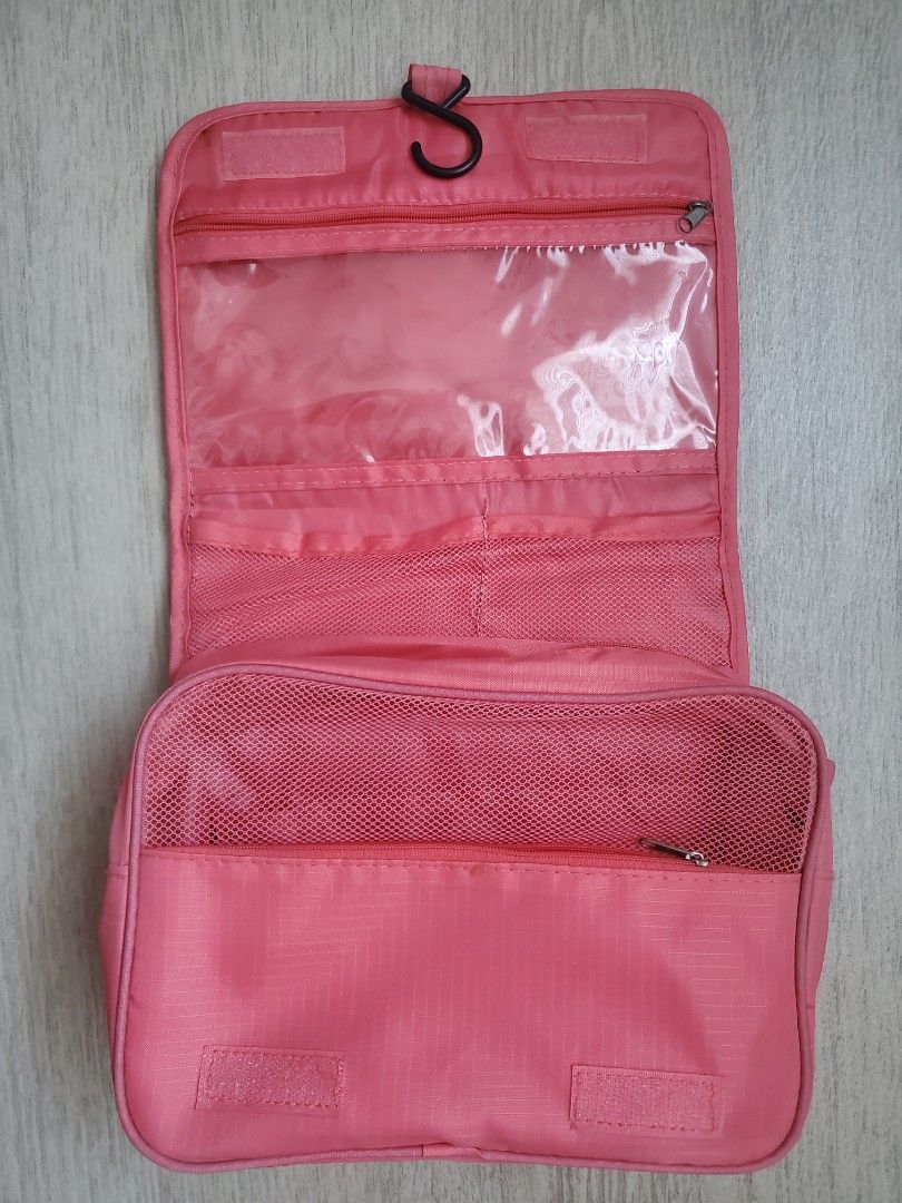Travel Bag Storage (Category: Beach Bags) located in Cavite. Submitted by sameoreo (Listing ID 1429357095, Image 3). Description: PHP200 - not including sf 𓂃ෆ˚ many pockets 𓂃ෆ˚ w sabitan perfect for travelling, storage for home, storage loc: bacoor, cavite mop: gcash - payment first mod: lalamove/j&t - buyer book and shoulder sf "For we walk by Faith, not by sight." 2 Corinthians 5:7.