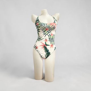 (Category: ) located in . Submitted by zellethrifts (Listing ID 1429338768, Image 1). Description: .