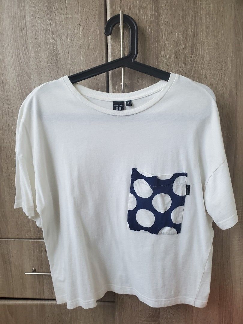 UNIQLO MARIMEKKO shirt (Category: Shirts) located in Cavite. Submitted by sameoreo (Listing ID 1429352490, Image 1). Description: PH300 - not including sf fault: small stain on collar area as seen in pic rfs: decluttering NO REFUND NO CANCELLING loc: bacoor, cavite mop: gcash - payment first mod: lalamove/j&t - buyer book and shoulder sf 𓂃ෆ˚.