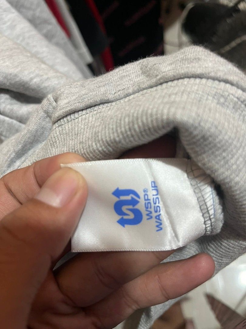 WASSUP HOODIE (Category: Activewear) located in Manila. Submitted by bibiiii131998 (Listing ID 1429337941, Image 3). Description: Wassup Hoodie W25 x L29 Xl on tag ₱750 📍Loc.Baclaran Paranaque 📌Mop:Gcash/Paymaya 📌Courier:Jnt/Lalamove.