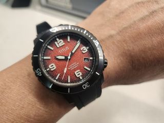 （分類：）位於 。 由 rogerli20052005 提交（商品編號 1424552356，圖片 1）。簡介： 。