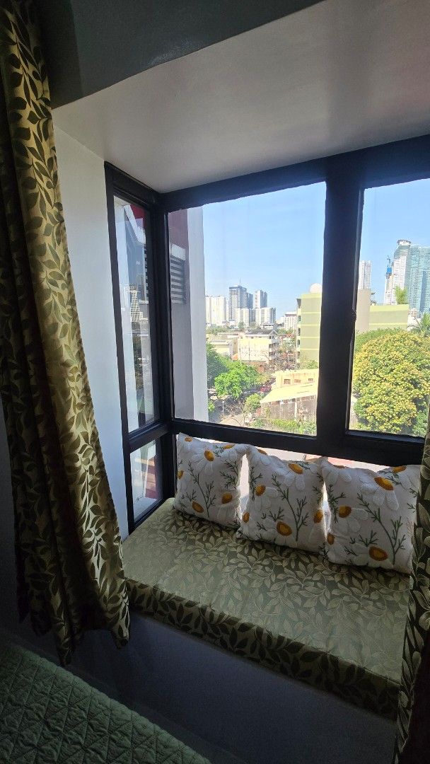 1 Bedroom Kapitolyo Pasig Condominium (Category: Apartments & Condos) located in Pasig City. Submitted by PhilBestProperties (Listing ID 1424680791, Image 2). Description: 𝐓𝐇𝐄 𝐓𝐖𝐎-𝐒𝐄𝐕𝐄𝐍 𝐑𝐄𝐒𝐈𝐃𝐄𝐍𝐂𝐄𝐒 𝐅𝐎𝐑 𝐒𝐀𝐋𝐄! 𝐒𝐚𝐧 𝐑𝐚𝐟𝐚𝐞𝐥 𝐒𝐭. 𝐁𝐫𝐠𝐲. 𝐊𝐚𝐩𝐢𝐭𝐨𝐥𝐲𝐨. 𝐏𝐚𝐬𝐢𝐠 𝐒𝐭𝐫𝐚𝐭𝐞𝐠𝐢𝐜 𝐋𝐨𝐜𝐚𝐭𝐢𝐨𝐧: 𝐓𝐡𝐞 𝐇𝐞𝐚𝐫𝐭 𝐨𝐟 𝐂𝐨𝐧𝐯𝐞𝐧𝐢𝐞𝐧𝐜𝐞 𝐓𝐰𝐨-𝐒𝐞𝐯𝐞𝐧 𝐑𝐞𝐬𝐢𝐝𝐞𝐧𝐜𝐞𝐬 𝐢𝐬 𝐬𝐢𝐭𝐮𝐚𝐭𝐞𝐝 𝐢𝐧