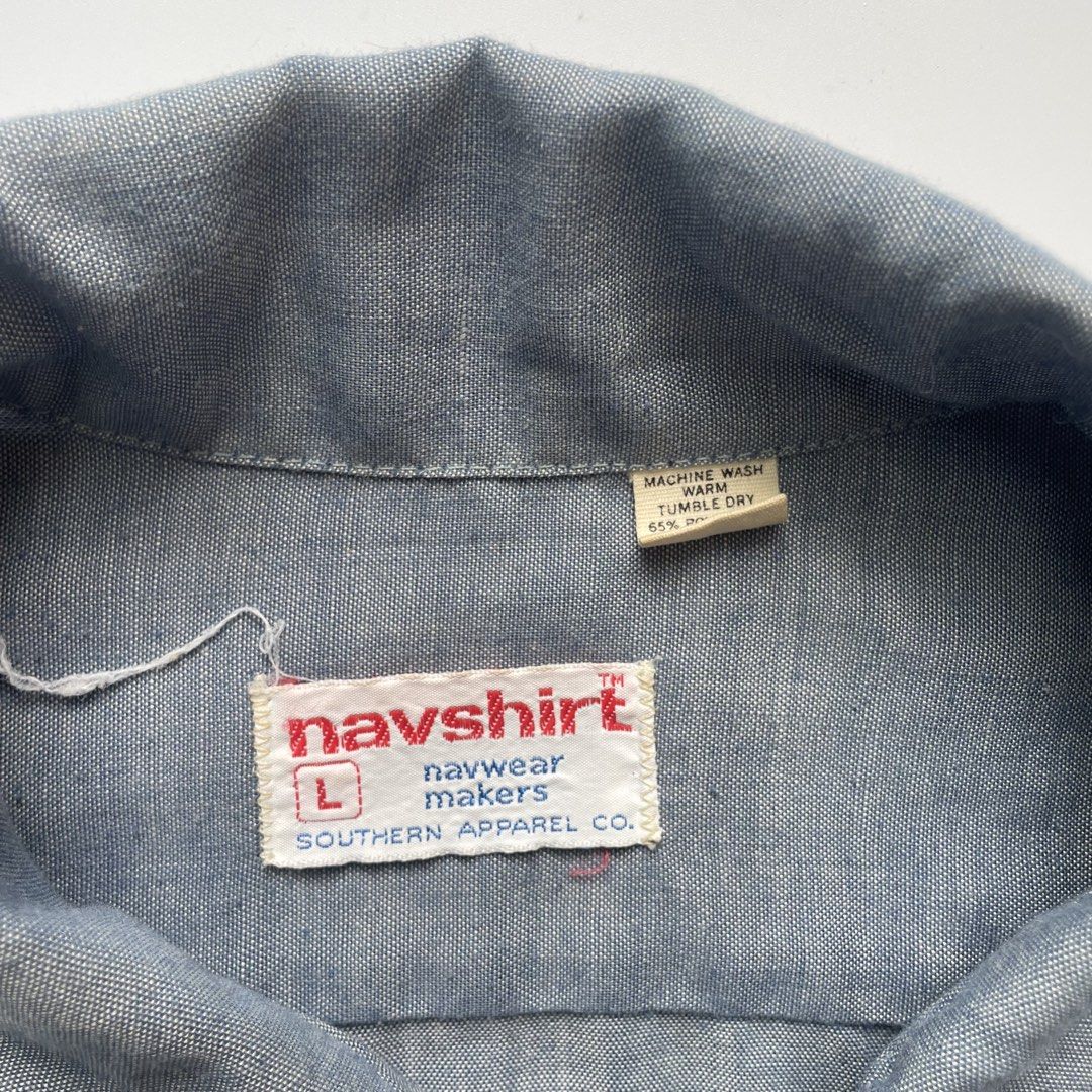 80s USN Chambray Work Shirt (Category: Tshirts & Polo Shirts ) located in Manaoag. Submitted by mayonaise.store (Listing ID 1424618999, Image 3). Description: 80s US Navy Chambray Work Shirt Pit to pit 23.5 Length 28 Shoulder 18 Sleeve 25.