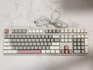 Mechanical computer keyboard