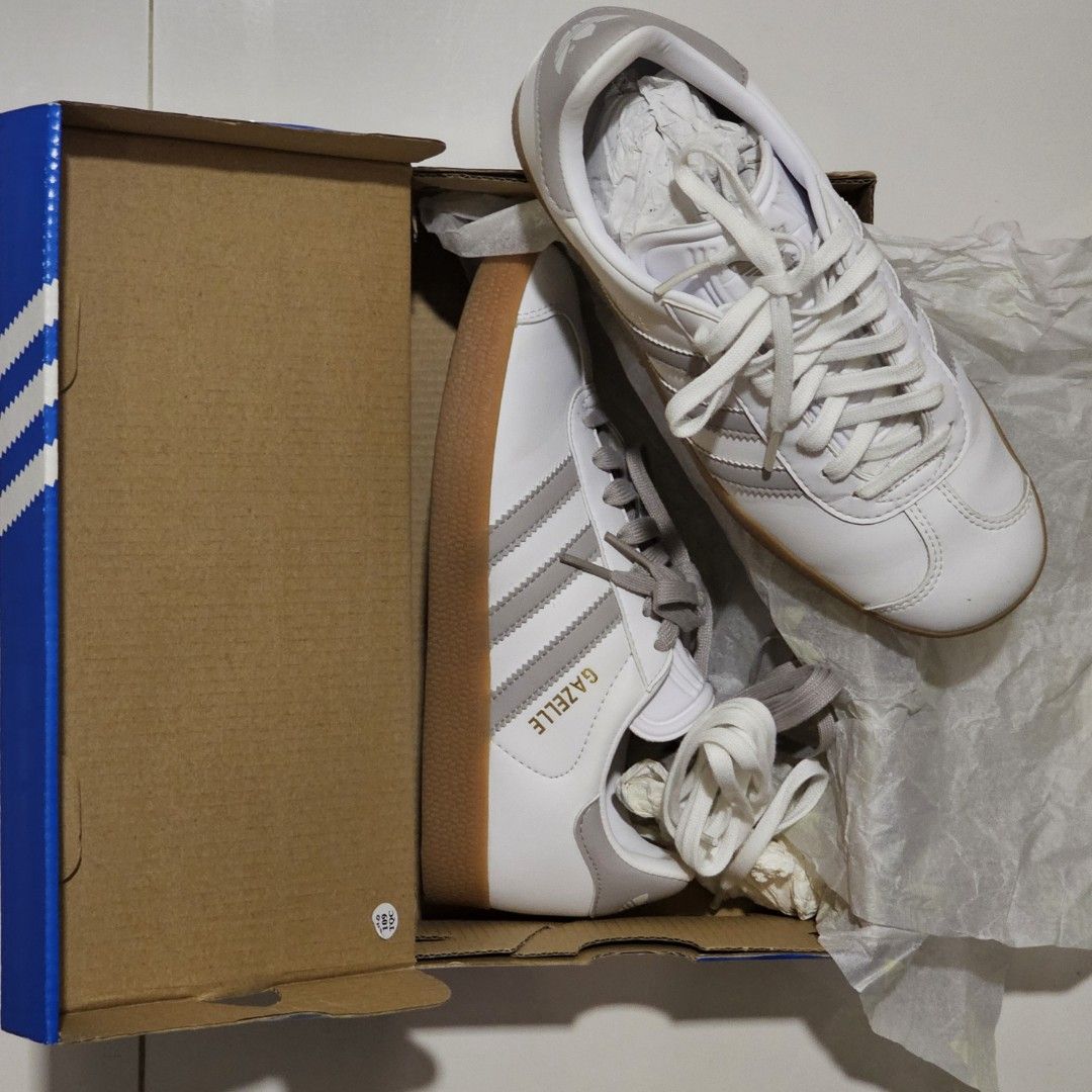 adidas gazelle silver green womens Women's Adidas Gazelle Indoor Shoes - Ash Green/Cloud White/Gum