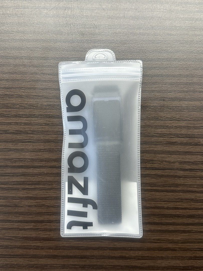 Amazfit Helio Strap (Category: Other Sports Equipment and Supplies) located in Manila. Submitted by tonyscts (Listing ID 1424560011, Image 1). Description: Amazfit Helio Strap Band Never Used Color: Black Material: Nylon Rfs: I have an extra one Bought in the US Shipping will be shouldered by the buyer.