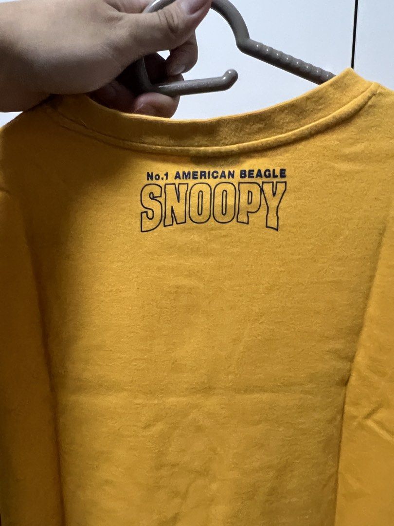 American Beagle Snoopy Baseball T-shirt (Category: Tshirts & Polo Shirts ) located in Manila. Submitted by hatdognablue (Listing ID 1424552436, Image 3). Description: - Yellow Snoopy baseball t-shirt - Size: L - Front print: "SLUGGER" and "Snoopy Loves Baseball" - Back print: "No.1 AMERICAN BEAGLE SNOOPY" Vintage snoopy shirt letting it go for 350.