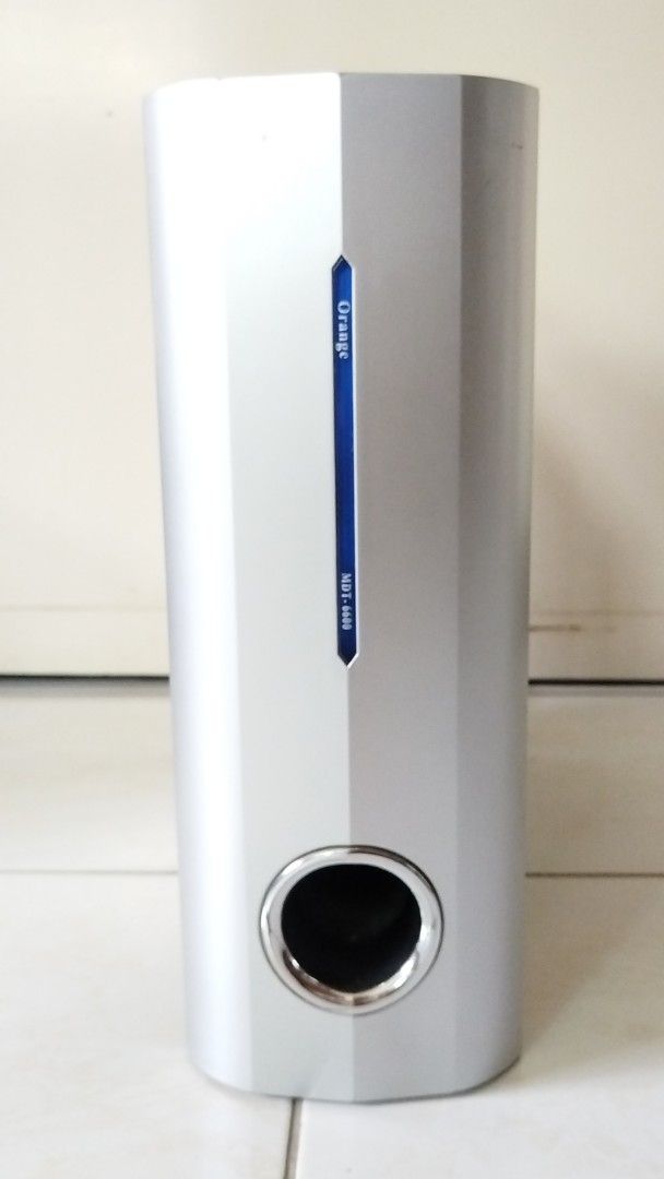 Amplifier with Speakers (Category: Soundbars, Speakers & Amplifiers) located in Iloilo. Submitted by pinspirewitha (Listing ID 1424529883, Image 1). Description: Subwoofer. With manual. .