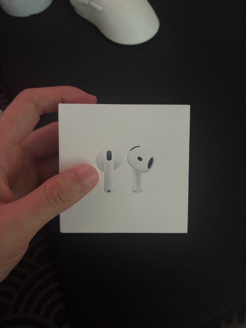 Authentic Apple Airpods 4