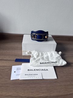 (Kategori: ) berada di . Dikirim oleh flo_nirapreloved (ID iklan 1424669668, Gambar 1). Deskripsi: .