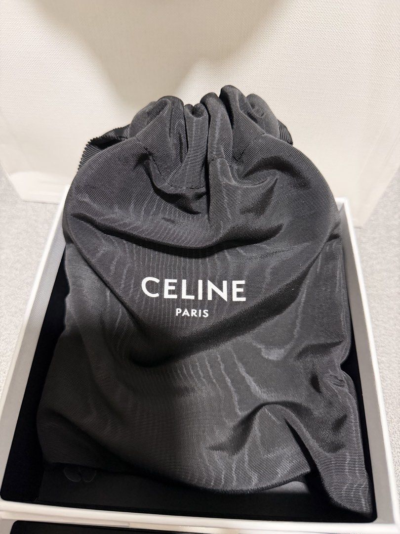 Celine Triomphe Belt Chestnut (Category: Luxury Accessories) located in Quezon City. Submitted by aerisreynolds (Listing ID 1424645281, Image 2). Description: - Medium 25mm Triomphe Belt in Taurillon Leather - Color: Chestnut - Reference: 45AK93A01.18CS.70 - Size: 70 - Includes box, dust bag, paper bag, and receipt - Purchased in Prague on March 15, 2024 - Used only 3 times - Original price: CZK 15,000.00 / ₱43,103.48 Reason for selling: It no lo