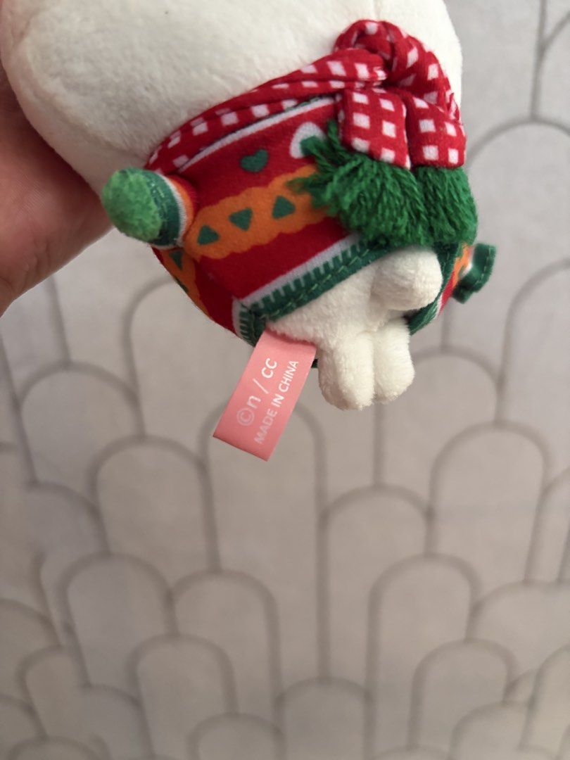 Chiikawa Christmas Mascot Plush Keychain (Category: Plushies & Soft Toys) located in Placer. Submitted by zeegunda.mano (Listing ID 1424529996, Image 3). Description: No pptag.