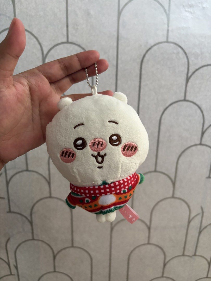 Chiikawa Christmas Mascot Plush Keychain (Category: Plushies & Soft Toys) located in Placer. Submitted by zeegunda.mano (Listing ID 1424529996, Image 1). Description: No pptag.