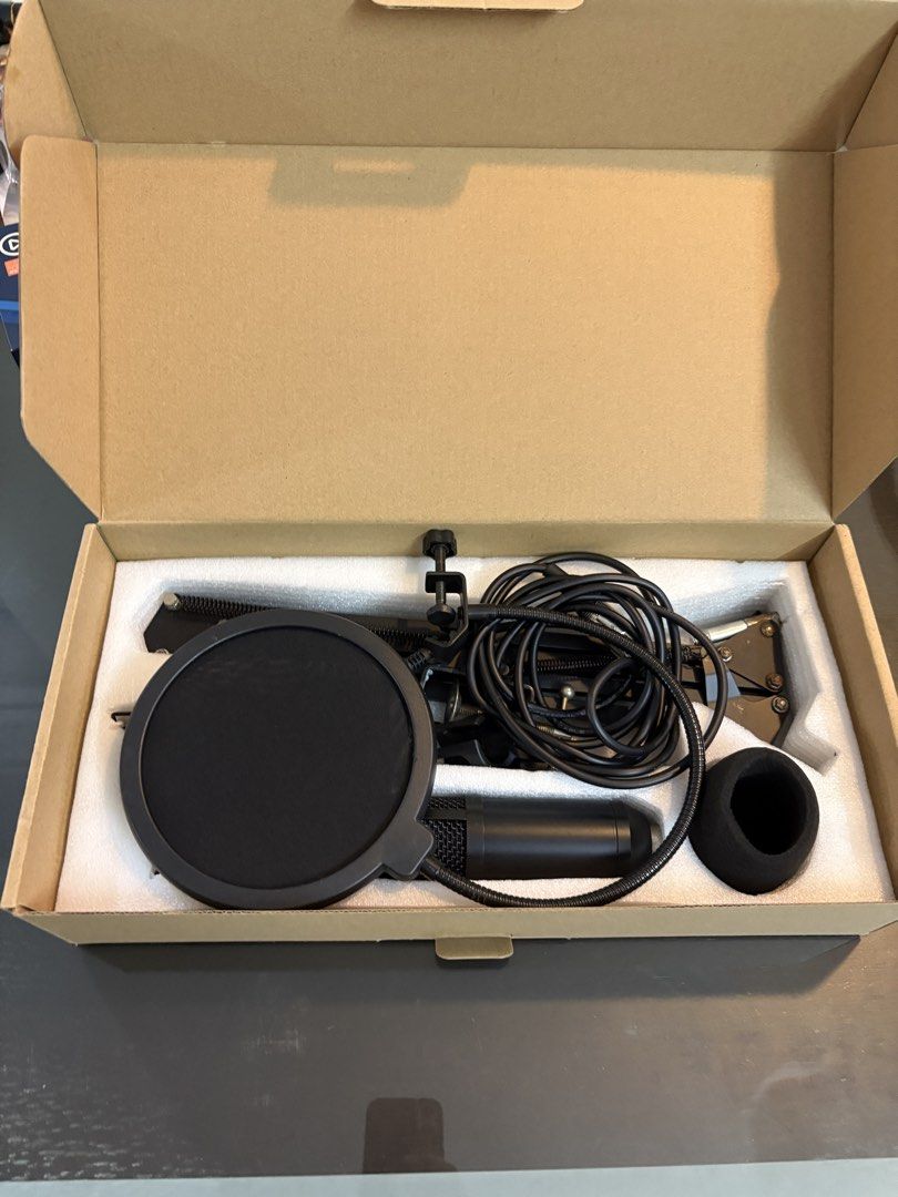 Condenser Microphone with Boom Arm - New65671955509378111