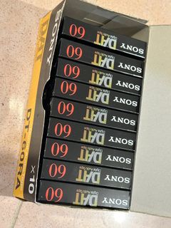 （分類：）位於 。 由 edmond_148 提交（商品編號 1424578646，圖片 1）。簡介： 。