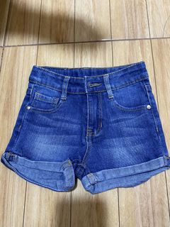 (Category: ) located in . Submitted by cris1923 (Listing ID 1424635559, Image 1). Description: .