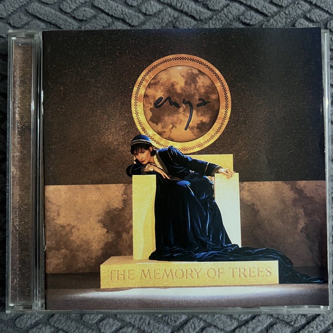 Enya - The Memory of Trees (Category: CDs & DVDs) located in Caloocan City. Submitted by thelittlejewelcase (Listing ID 1424619284, Image 1). Description: - Enya's "The Memory of Trees" album CD - Features Enya in a blue dress on the cover - Comes in its original jewel case - Ideal for Enya fans and CD collectors.