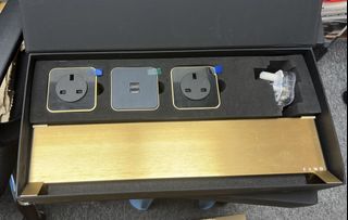 FAMO Desktop Pro Power Rail453183731894865920