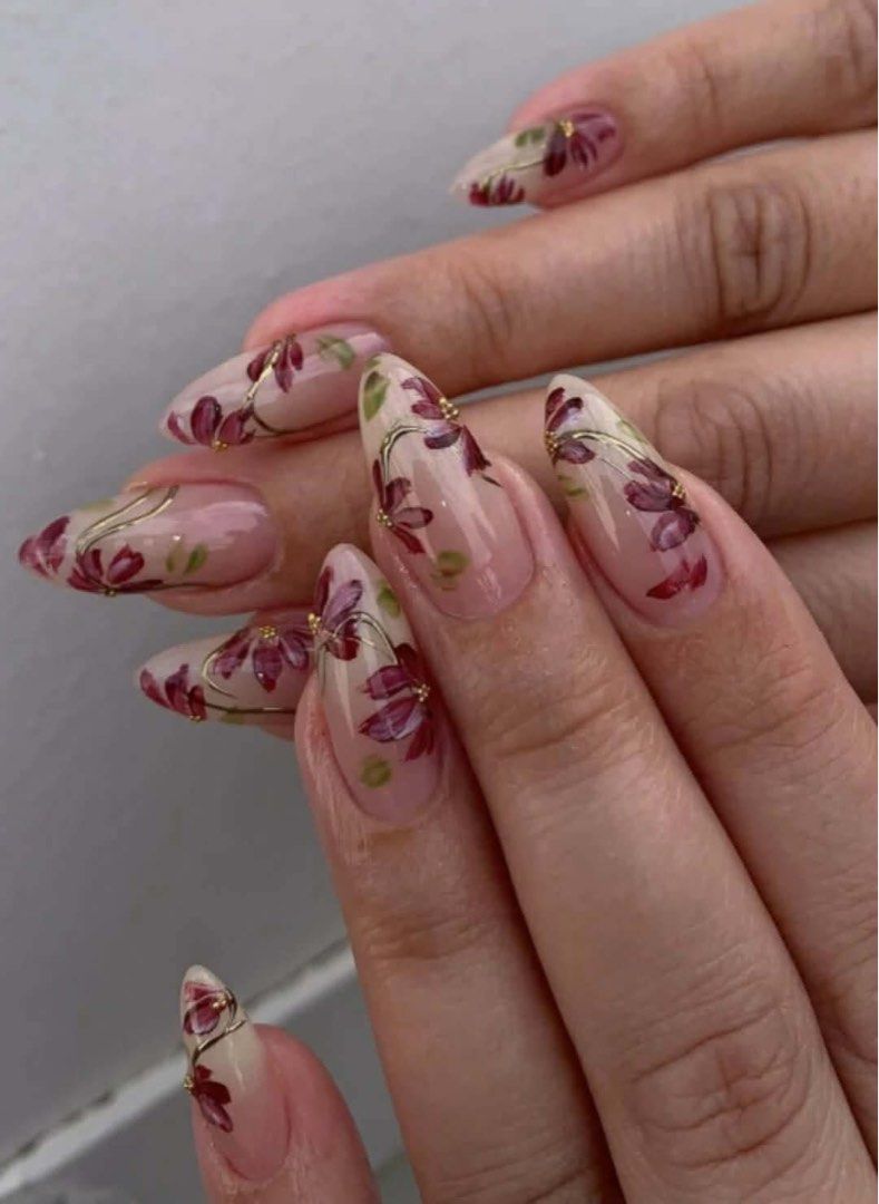 Floral Set (Handmade press-ons/Custom press-ons) (Category: Hands & Nails) located in Pasay City. Submitted by clawmachine2025 (Listing ID 1424614961, Image 3). Description: handmade press-ons for sale! og set from pinterest (last pic) 📌available in all sizes (xl-xs) 📌 made from sturdy and high quality materials 📌comes with a prep kit 📌accepts rush orders with a rush fee (₱150) 📌does customized nail designs 📍libertad arnaiz, pasay city.