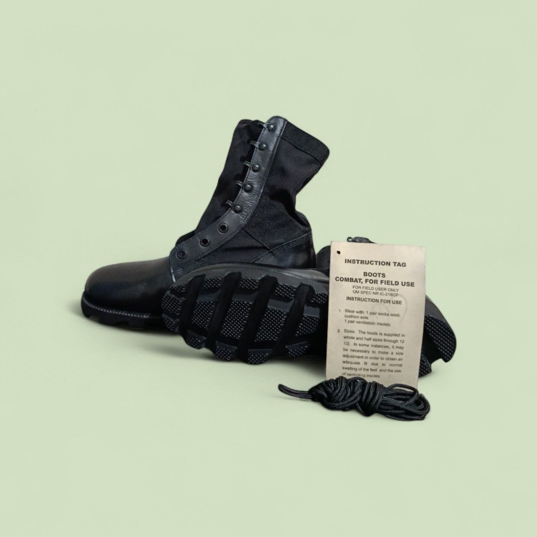 Gibson Combat Shoes (Category: Boots) located in Apalit. Submitted by wilddolphin.919cdd (Listing ID 1424656285, Image 2). Description: 🔥 FOR SALE: Gibson Combat Boots (UNUSED) – ₱2,500 ONLY 🔥 Looking for a stylish, durable, and versatile pair of boots? 👢✨ Selling my Gibson Combat Boots – Size 9 Brand new / unused (never worn outside!). ✅ Size 9 ✅ Classic combat boot design ✅ Durable and sturdy material ✅ Perfect for casual, streetwear, travel
