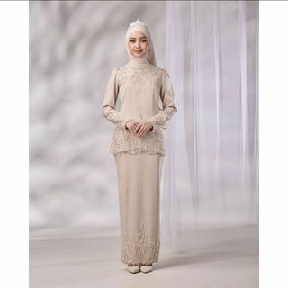 (Category: ) located in . Submitted by shopwithhusna (Listing ID 1424684473, Image 1). Description: .