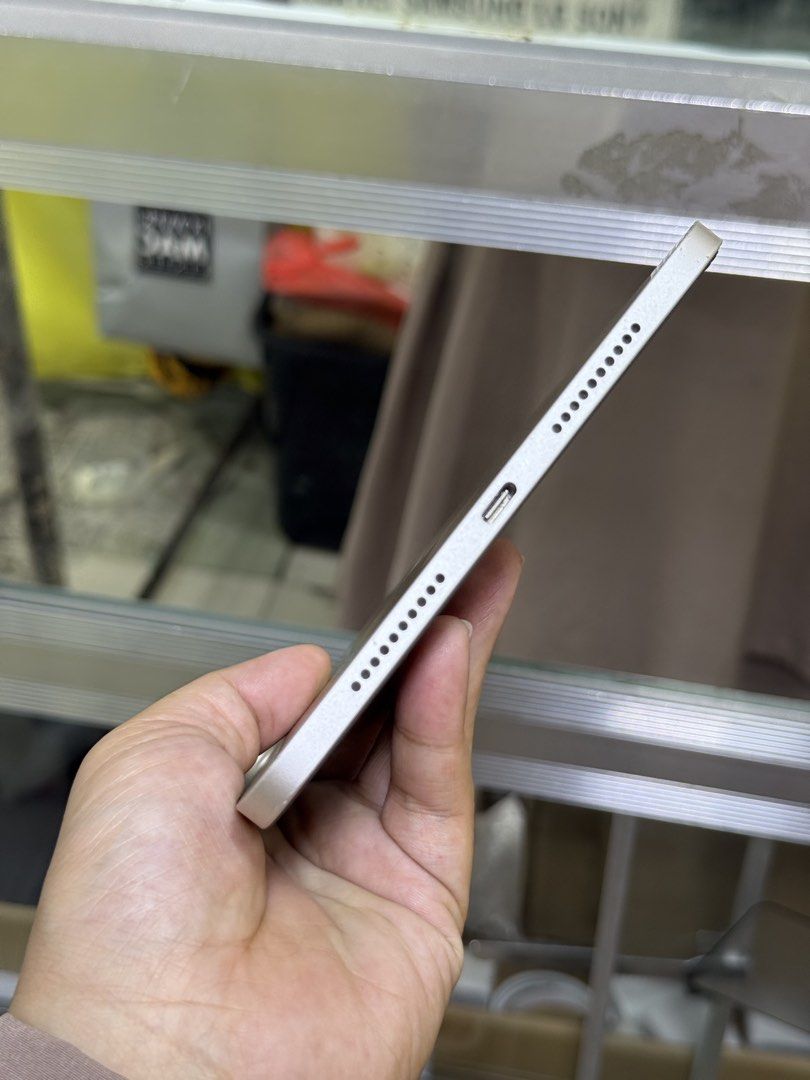 iPad Mini 6 64GB WiFi Only No Issue (Category: iPad) located in Pasig City. Submitted by fairgadgetshop (Listing ID 1424601096, Image 3). Description: Buy • Sell • Trade • Swap Legit Seller w/ Physical Store Mabilis Kausap / Pass sa Scammer RFS: Buy and Sell 😊 Installment via Credit Card, GGives, Gcredit, SPaylater with additional interest We accepting Brandnew or Secondhand iPad Mini 6 64GB WiFi Only No Issue Working Truetone/fingerprint No hid