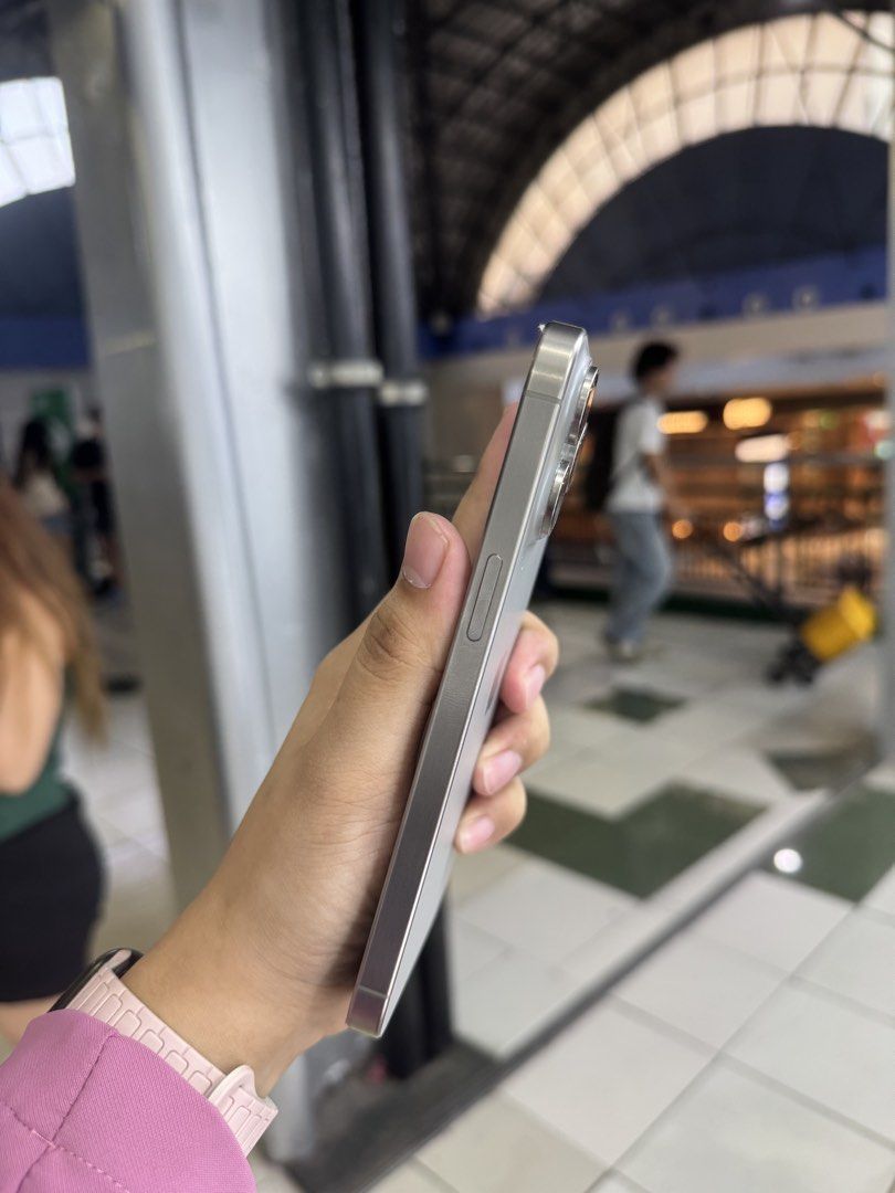 iPhone 15 Pro Max 1TB Smartlock No Issue Secondhand (Category: iPhone 15 Series) located in Pasig City. Submitted by FarAndRayShop (Listing ID 1424573717, Image 3). Description: OPEN FOR SWAP/SELLING/BUYING (RFS: Buy and Sell) Price: 47,499 iPhone 15 Pro Max 1TB •SMARTLOCK •NO HIDDEN ISSUES •TEST TO SAWA •Authentic Phone Physical store in Greenhills Shopping Center XD-07 Stall Number Look For Rayray Or Anika NO CASH INSTALLMENT We are open also f