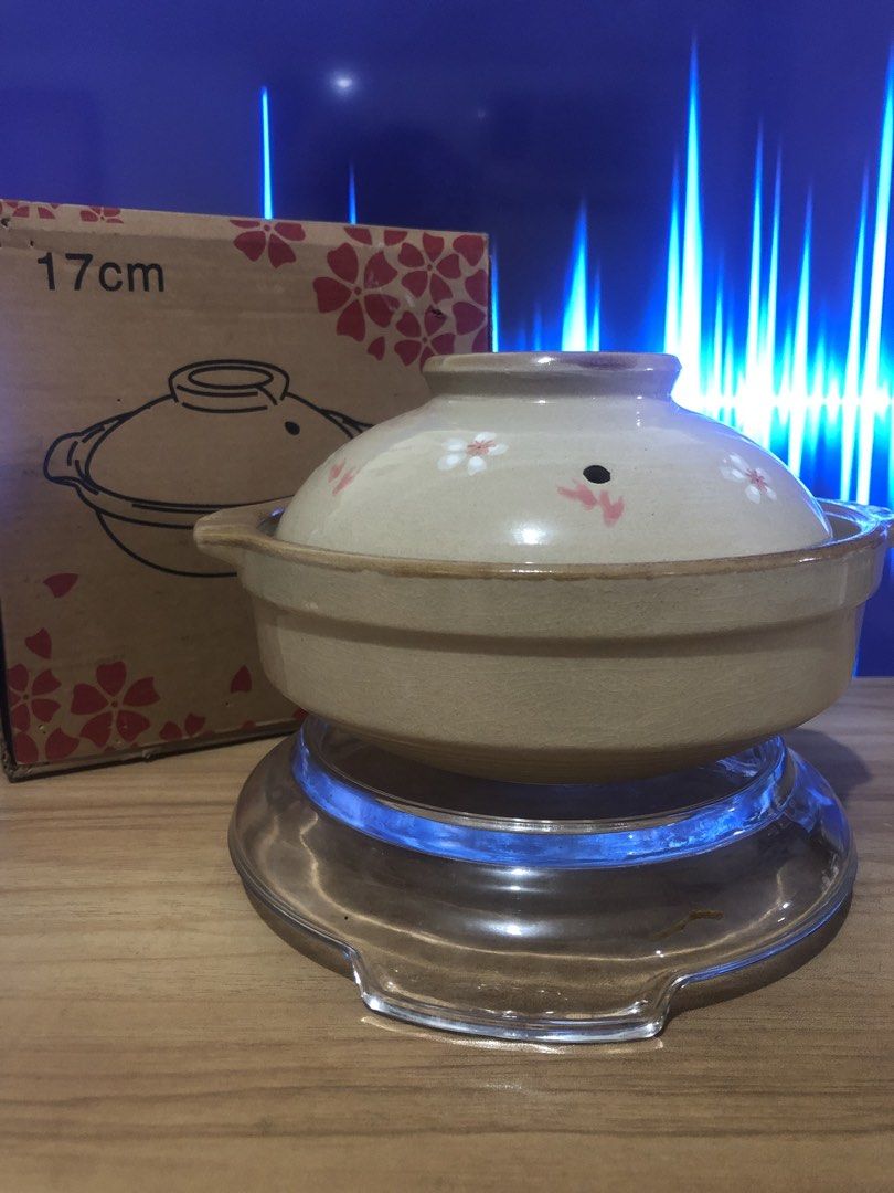 Japanese Ceramic Donabe Pot 17cm (Category: Other Kitchenware & Tableware) located in Quezon City. Submitted by unique_vintage_shop (Listing ID 1424538231, Image 1). Description: P300 - 17cm Japanese ceramic donabe pot - Features a lid with a vent hole - Decorated with delicate floral patterns - Suitable for cooking and serving Message me if you are interested. Thanks.💕.