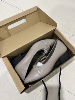 (Category: ) located in . Submitted by ayra_preloved (Listing ID 1424652319, Image 1). Description: .