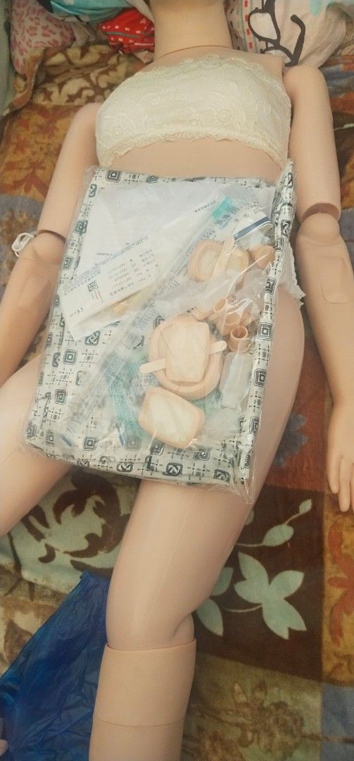 life size doll (Category: Kids Toys) located in Muntinlupa City. Submitted by grayfox05 (Listing ID 1424655233, Image 2). Description: for sale dolls for nursing practices brandnew..pm for details..pick up only.. meet up bayanan public market or super8 bayanan muntinlupa .