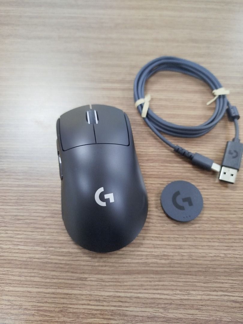 Logitech PRO X SUPERLIGHT V2 DEX /60g/44k DPI /Lightforce (Category: Mouse & Mousepads) located in Quezon City. Submitted by calibre027 (Listing ID 1424640255, Image 1). Description: Logitech PRO X SUPERLIGHT V2 DEX /60g/44k DPI /Lightforce ✔ all working, no issue - you can test upon pickup ✔ lightforce hybrid optical switches ✔ SRP is around 7500 pesos 👉 Package: mouse, unused cable, and dongle only 👉 meetup - Avire Tower Proj.4, Quezon City /