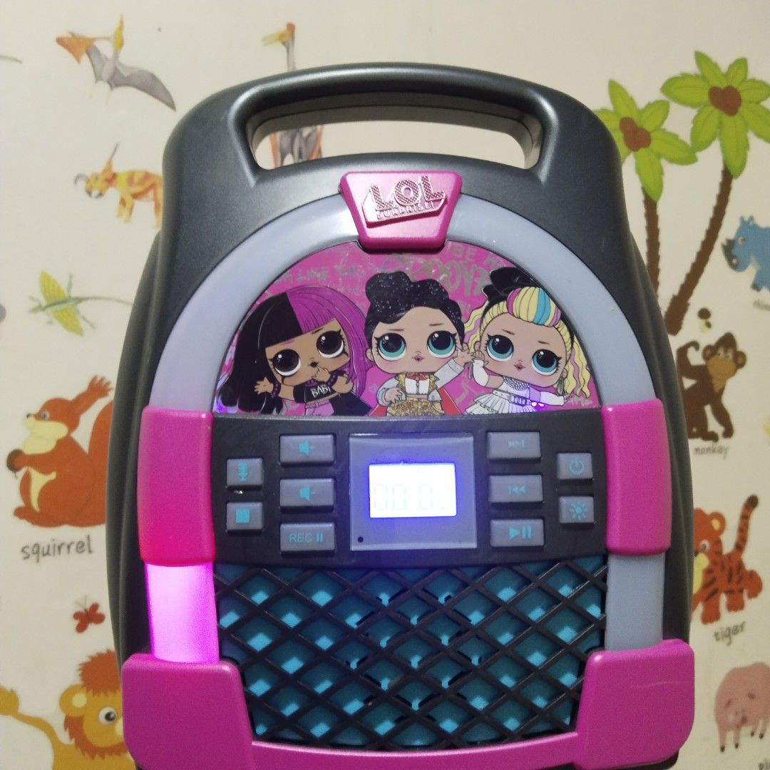 LOL Remix Bluetooth MP3 karaoke with light show (Category: Soundbars, Speakers & Amplifiers) located in Cavite. Submitted by dimple082 (Listing ID 1424643464, Image 1). Description: very good condition.