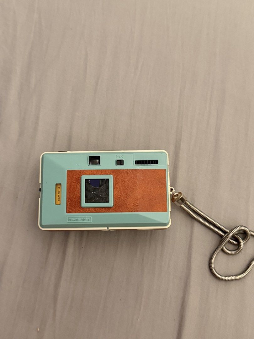 Lomography La Sardina Camera (Category: Cameras) located in Manila. Submitted by renzogrija02184 (Listing ID 1424699311, Image 2). Description: .
