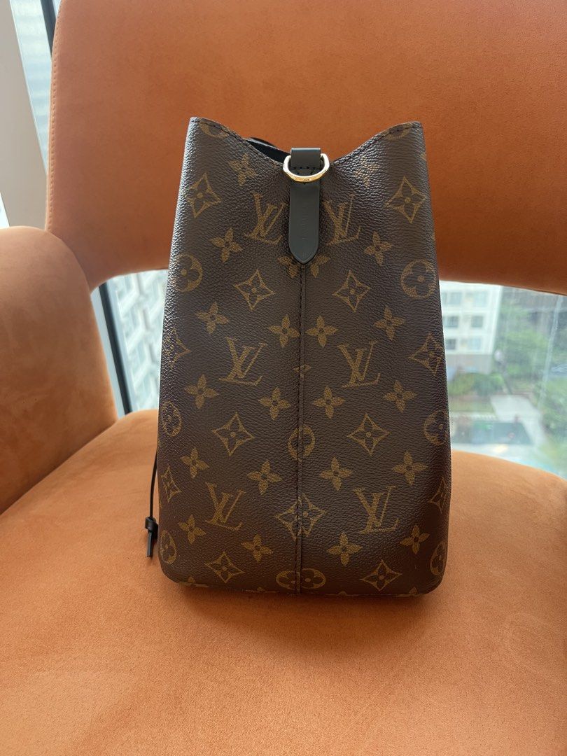 Louis Vuitton Neo Noe Monogram Bucket Bag (Category: Luxury Bags & Wallets) located in Taguig. Submitted by raraofpursemaison (Listing ID 1424585521, Image 3). Description: This LV bag meant for Champagne, the Neo Noe bag! 9.3/10 condition with small white mark on the front and minimal hairline scratches on the hardwares. Inclusions: dust bag, detachable strap, and Entrupy certificate .