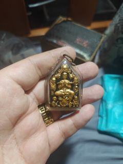 (Category: ) located in . Submitted by worldofamulets888 (Listing ID 1424599353, Image 1). Description: .