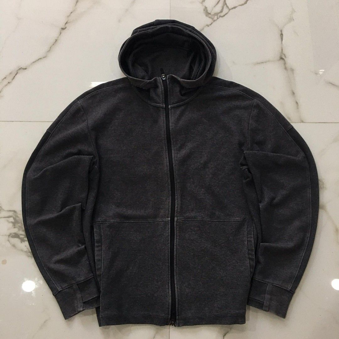 Nike Dri-FIT Double Zip Hoodie (Category: Hoodies) located in Tayug. Submitted by thriftppings (Listing ID 1424556300, Image 1). Description: - Nike Dri-FIT Full Zip Hoodie - Condition: excellent - Color: Wash Dark Grey 10/10 - Full Double Zipper - Dimes: W22 x L26.