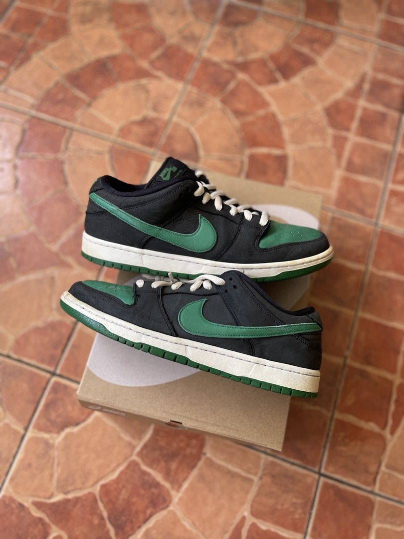 Nike Dunk Low Pro SB 'Black Pine' (Category: Sneakers) located in Pasig City. Submitted by crewkicks.ph (Listing ID 1424606487, Image 1). Description: Nike Dunk Low Pro SB 'Black Pine' Size 10US M Used No box (With free cream SB laces) ₱2,498 ONLY! FIRM.