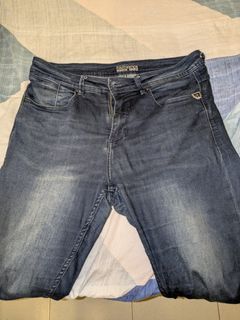(Category: ) located in . Submitted by matdaud (Listing ID 1424694387, Image 1). Description: .