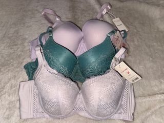 (Category: ) located in . Submitted by el.nrcollection (Listing ID 1424678974, Image 1). Description: .