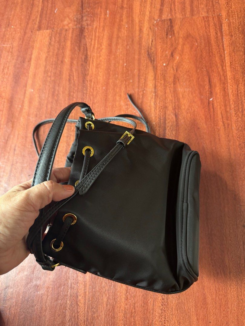 prada (Category: Luxury Bags & Wallets) located in Quezon City. Submitted by kerolrocks (Listing ID 1424610612, Image 3). Description: mint condition.