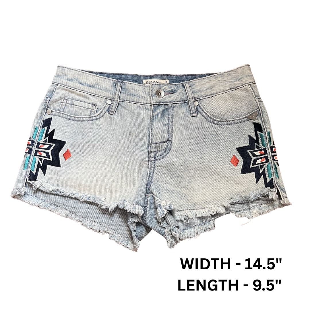 Roxy Y2K Boho Aztec Embroidered Micro Shorts COACHELLA VIBES (Category: Shorts) located in Manila. Submitted by dadabili (Listing ID 1424576497, Image 1). Description: Please note: Measurements are taken while laid flat and not stretched. Allow a small margin of error due to manual measuring. Colors may appear slightly different due to lighting conditions and screen settings. You may request additional photos before purchasing. Price is negotiabl