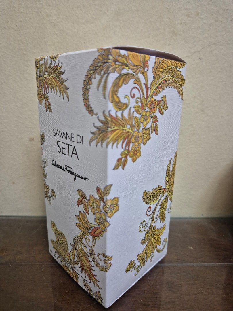 Salvatore Ferragamo Savane di Seta 100ml (Category: Fragrance & Deodorants) located in Pasig City. Submitted by simdeclutters (Listing ID 1424647098, Image 3). Description: Bought from Australia in September 2025, used once or twice.