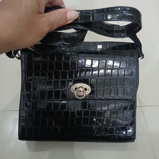 (Kategori: ) berada di . Dikirim oleh yaniginting (ID iklan 1424547119, Gambar 1). Deskripsi: .