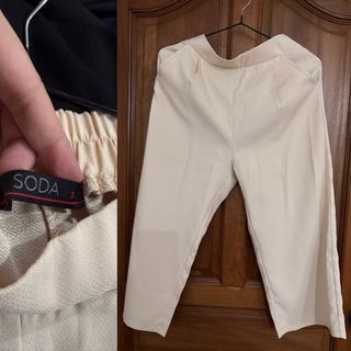 (Category: ) located in . Submitted by preloved_sgstore (Listing ID 1424702102, Image 1). Description: .