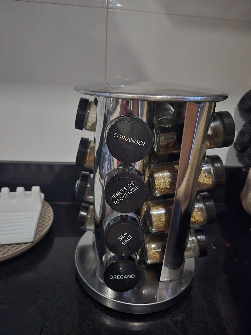 Spice carousel / spice rack (Category: Other Kitchenware & Tableware) located in Pasig City. Submitted by izzy0202 (Listing ID 1424702761, Image 1). Description: purchased for Php2,999 from True Value -with useable spices and herbs.